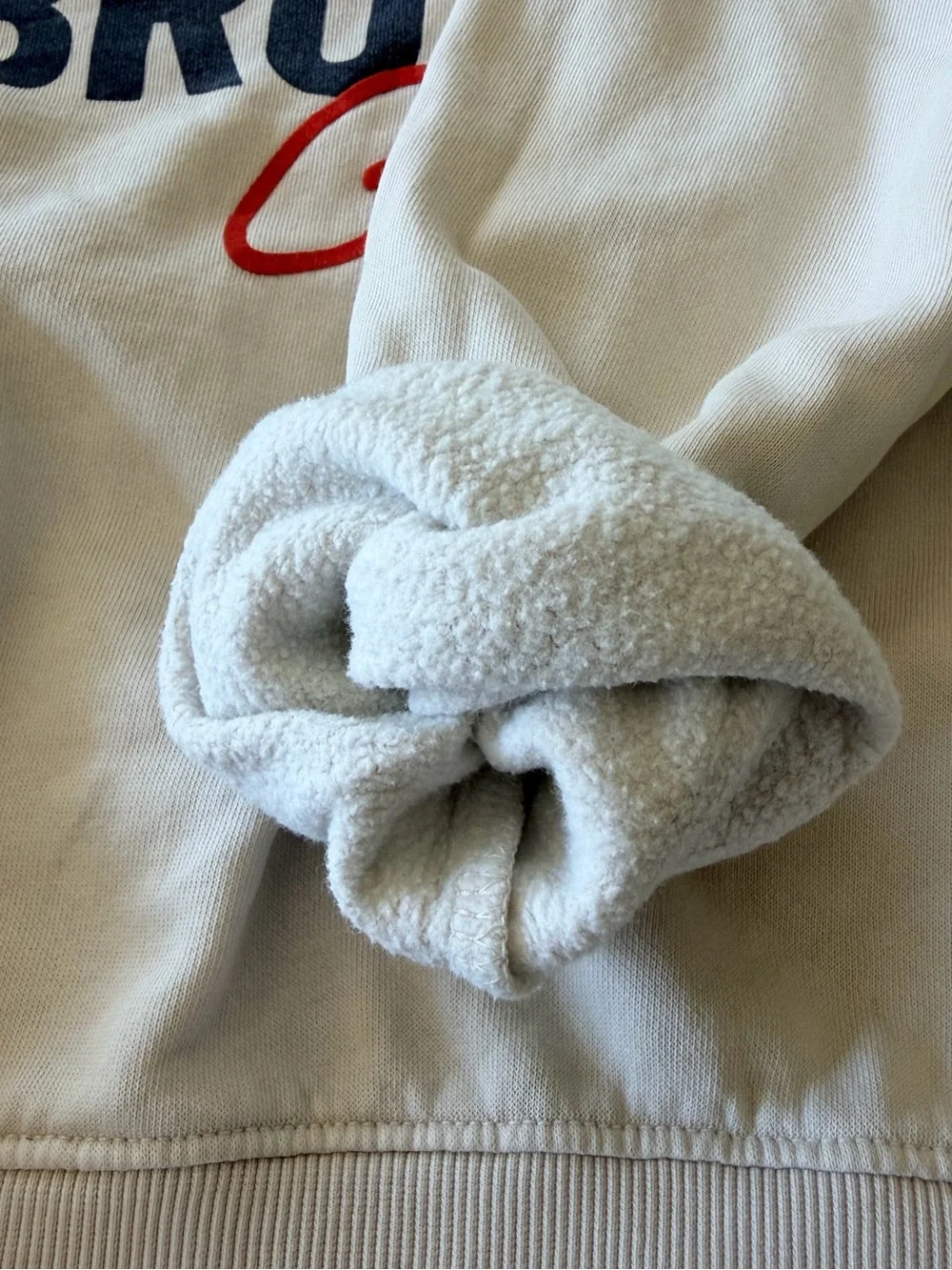 3/$15 H&M Boys Cream Fleece Lined Sweatshirt Size 6X-7 Lil Brother Club
